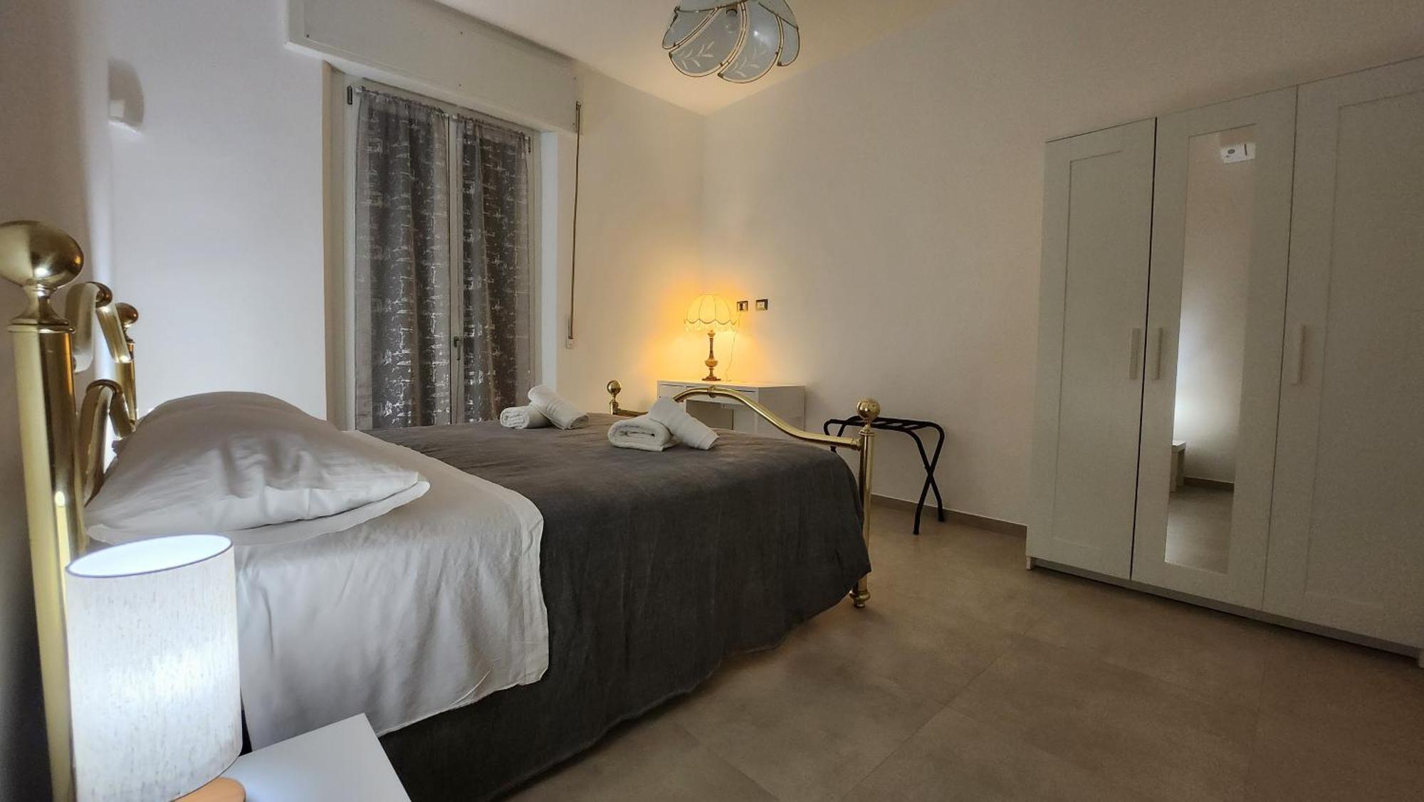 Casa Vacanza Piramidea, Torre Di *